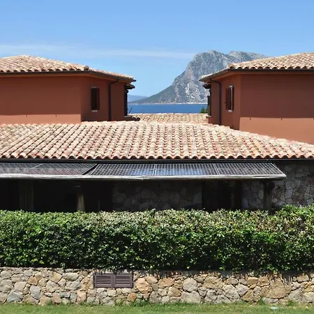 Cala Paradiso Сан-Теодоро
