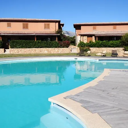Holiday park Cala Paradiso 4*